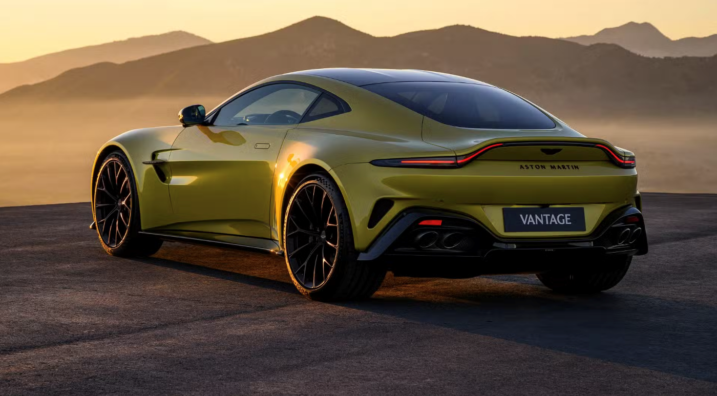 Aston Martin 01